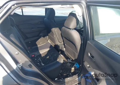 2019 Nissan Kicks Sv z USA, uszkodzony, nr VIN 3N1CP5CU3KL483304